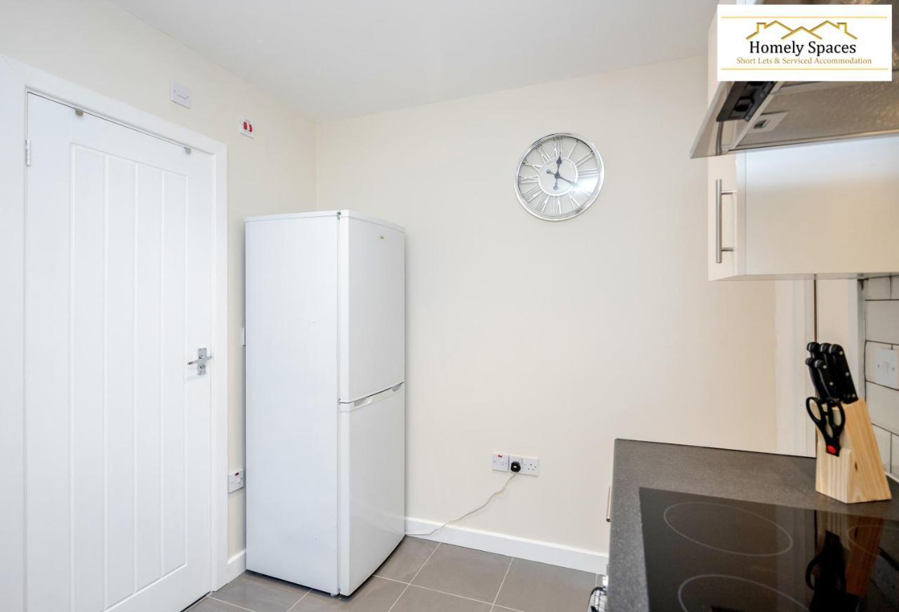 Bedford Hospital Victoria Apartments A And B By Homely Spaces Short Lets & Serviced Accommodation Zewnętrze zdjęcie
